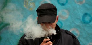 Lung health experts are concerned about the long term affects of vaping. Should you be too?